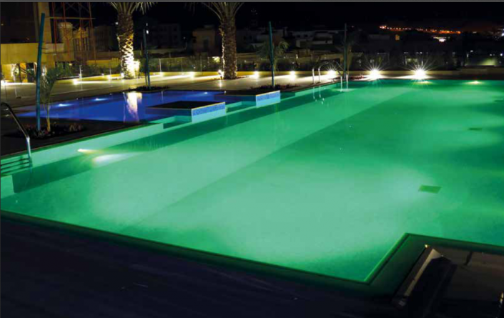 Veper ujore e ndrciuar nga Astel lighting ( ndricues 12 module)