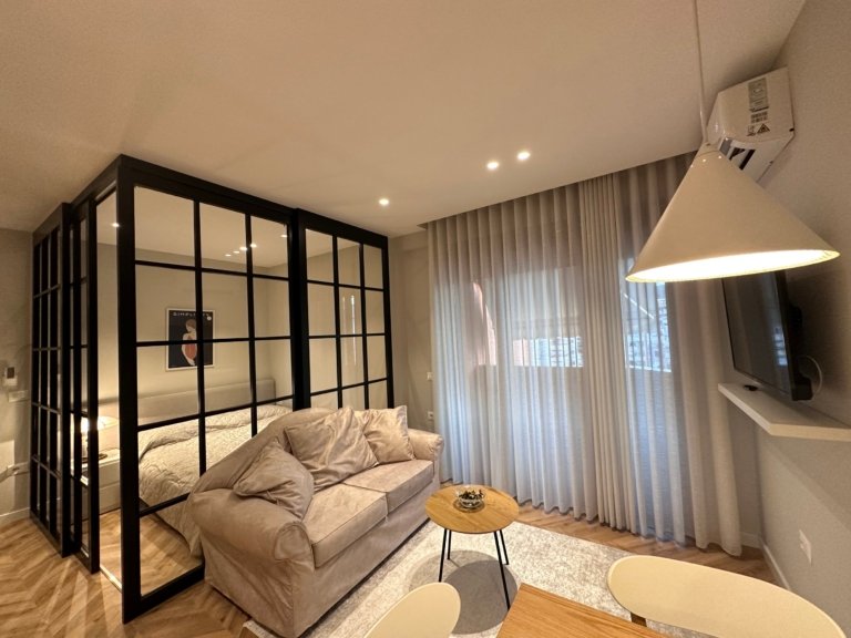 Airbnb AK2/AK3 &mdash; Vitalux