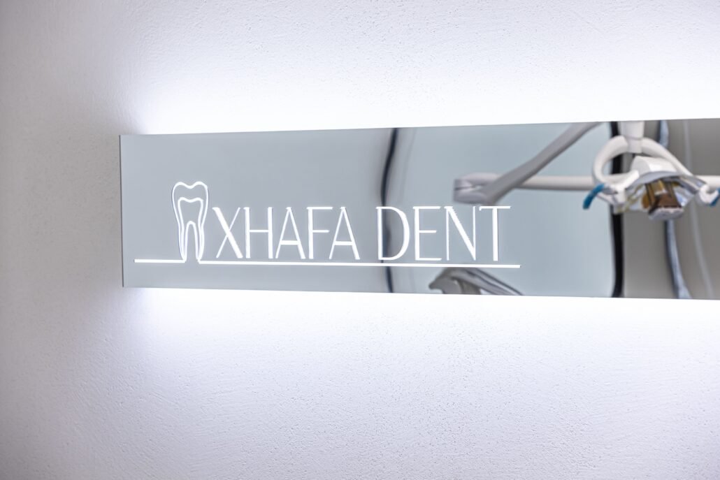 Xhafa Dent
